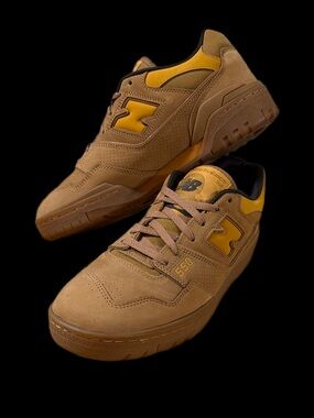 New Balance 550 Men’s Low-Top Sneakers in Wheat/Brown Size 10.5